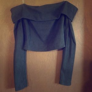 Off the Shoulder Long Sleeve Crop Top